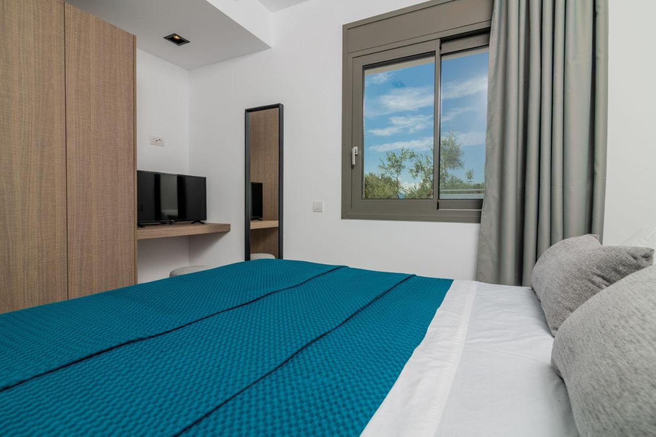 Antonia Villa - Luxurious Serenity With Private Pool, By Zantewize Kalipadhon Luaran gambar