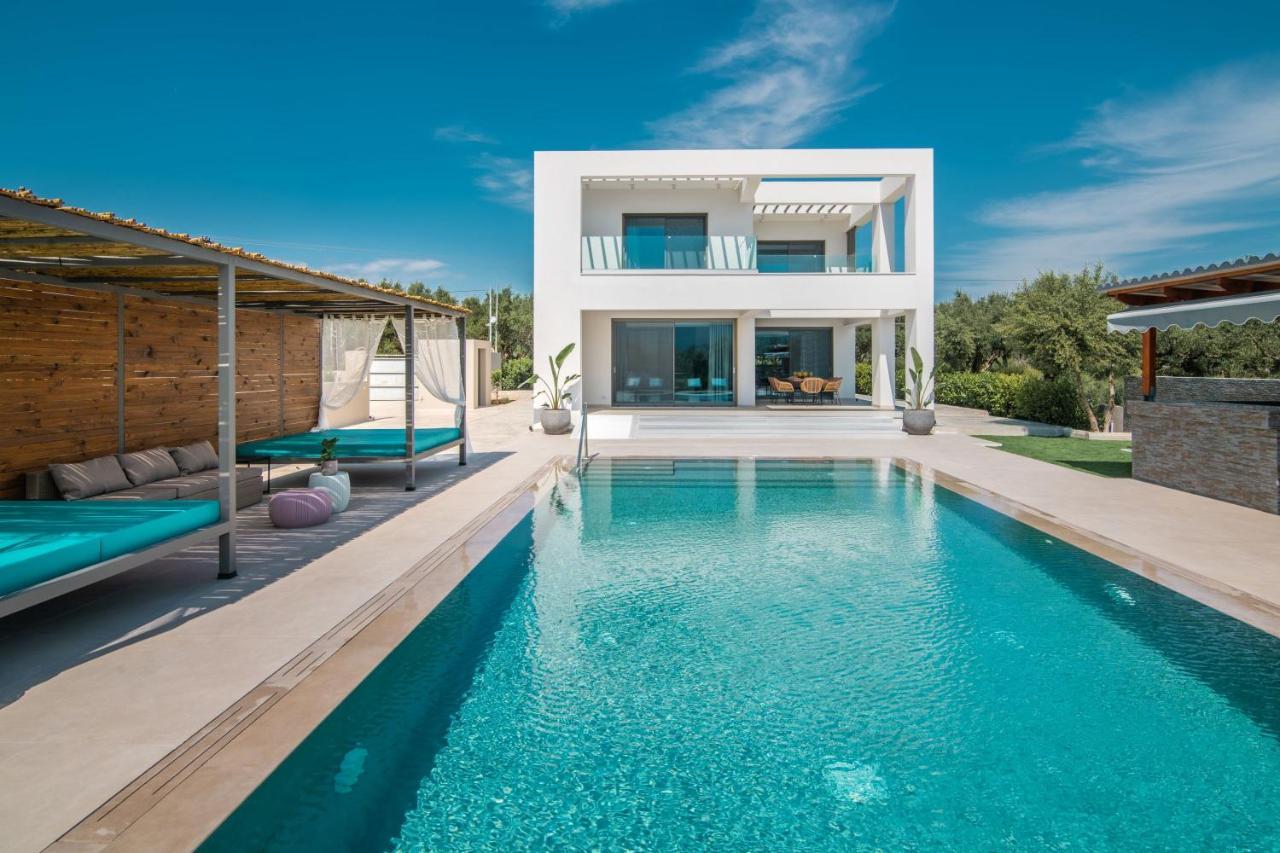 Antonia Villa - Luxurious Serenity With Private Pool, By Zantewize Kalipadhon Luaran gambar